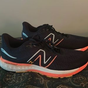 New Balance 880 Running Shoes